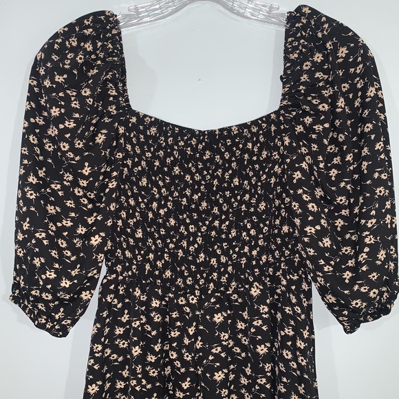 SHEIN Size Small floral dress off the shoulder - Picture 2 of 10